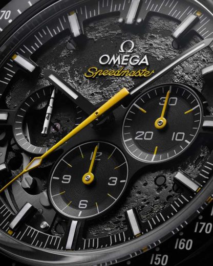 Omega Apollo 8 Speedmaster Dark Side of the Moon 44,25 mm, Schwarze Keramik mit Kautschukband 310.92.44.50.01.001 – Bild 4