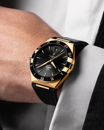 Omega Constellation 41 mm, Gelbgold mit Lederarmband 131.63.41.21.01.001 – Bild 4