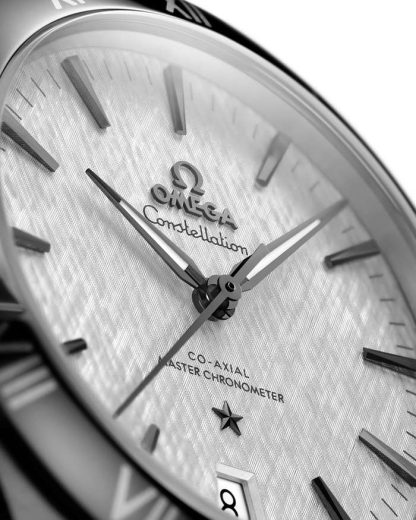 Omega Constellation 41 mm, Stahl mit Lederarmband 131.33.41.21.06.001 – Bild 3