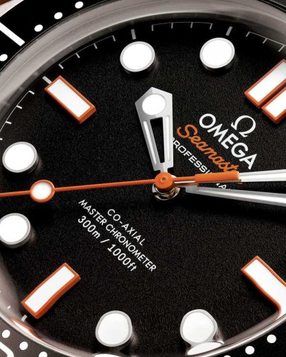 Omega Neu Seamaster Diver 300M 42 mm, Stahl mit Kautschukband 210.32.42.20.01.006 – Bild 4