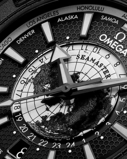Omega Neu Seamaster Planet Ocean 600M 45,5 mm, Schwarze Keramik mit Kautschukband 215.92.46.22.01.007 – Bild 3