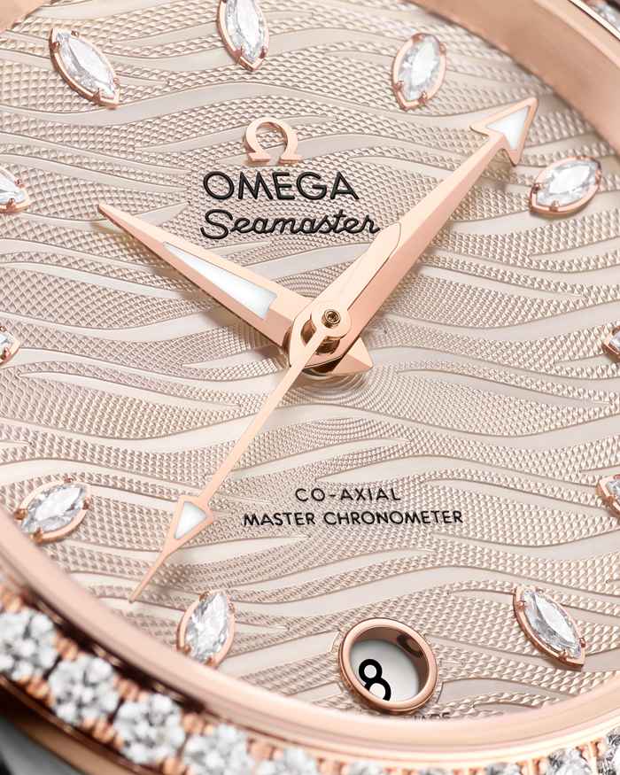 Omega Seamaster Aqua Terra 150M 34 mm, Stahl - Sedna™-Gold mit Lederarmband 220.28.34.20.59.001 – Bild 3