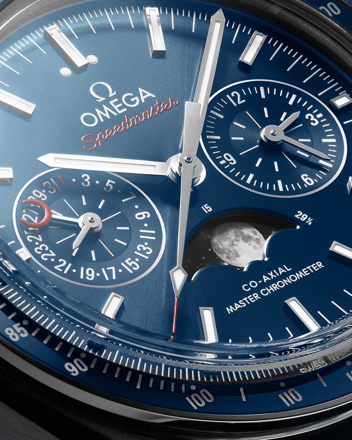Omega Speedmaster Mondphase 44,25 mm, Stahl mit Lederarmband 304.33.44.52.03.001 – Bild 4